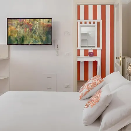 Rambaldi In Casa Nr 6 With Shared Terrace Apartment *